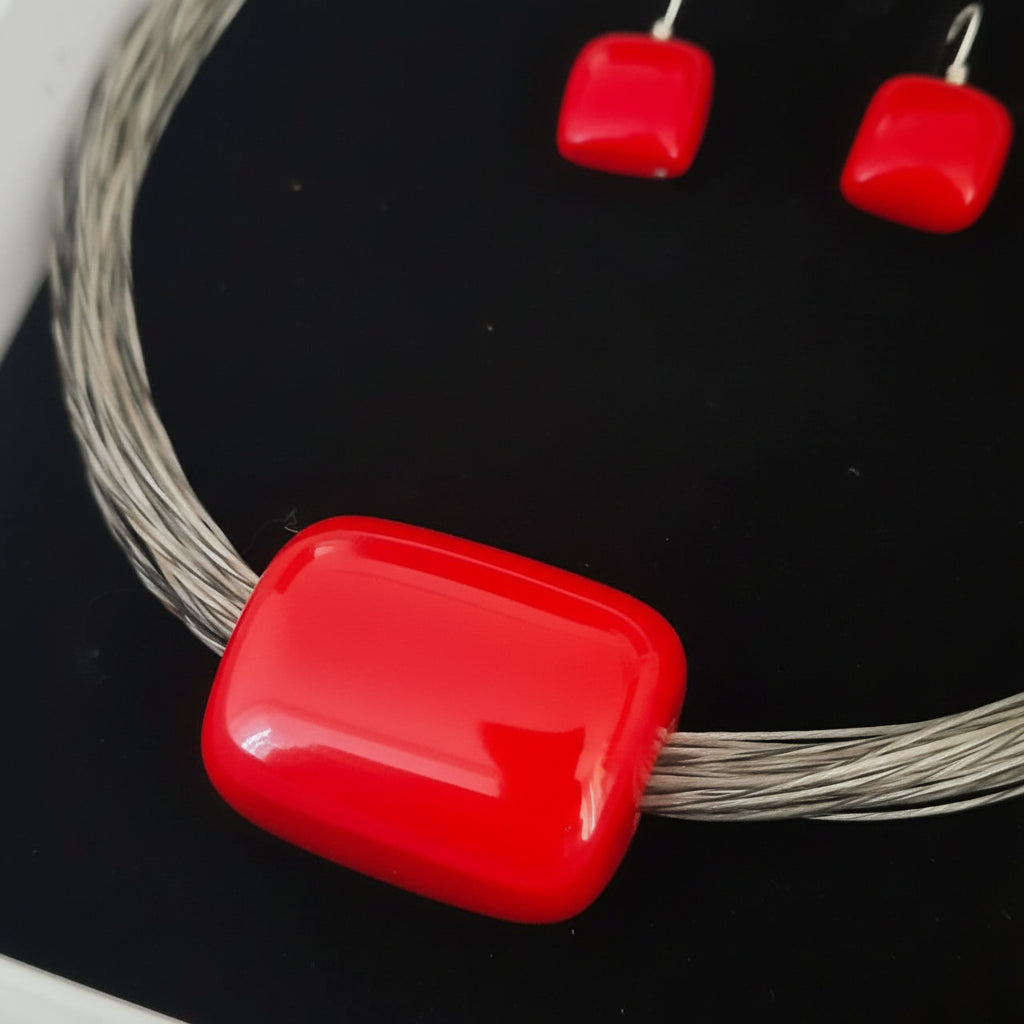 Tagua Jewelry Set with Horsehair